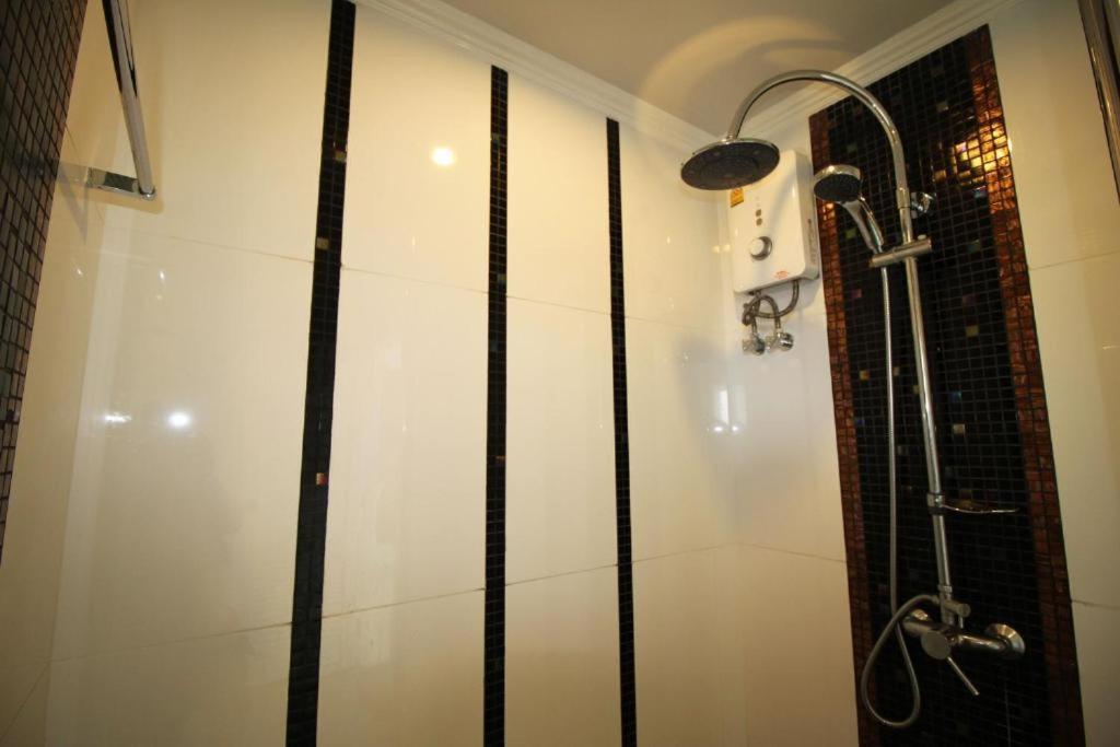 Amazon Residence By Pattaya Sunny Rentals Jomtien Beach Room photo