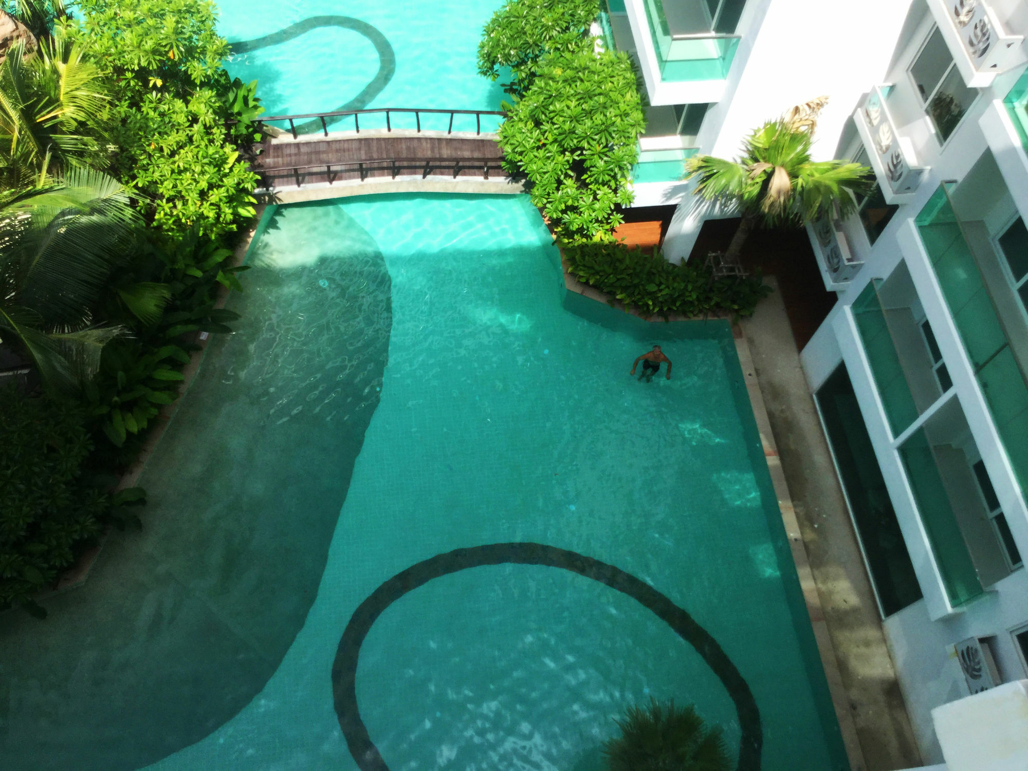 Amazon Residence By Pattaya Sunny Rentals Jomtien Beach Exterior photo